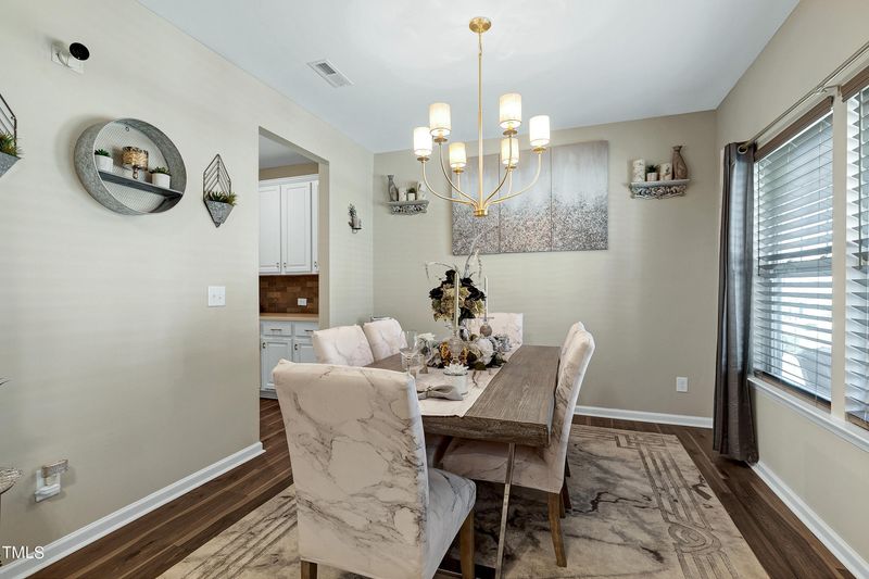 124 Bent Willow Dr, Clayton, NC 27527