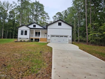 124 Buckaroo Dr, Louisburg, NC 27549