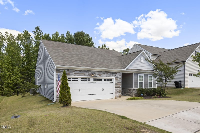 124 Cecina Ct, Clayton, NC 27527