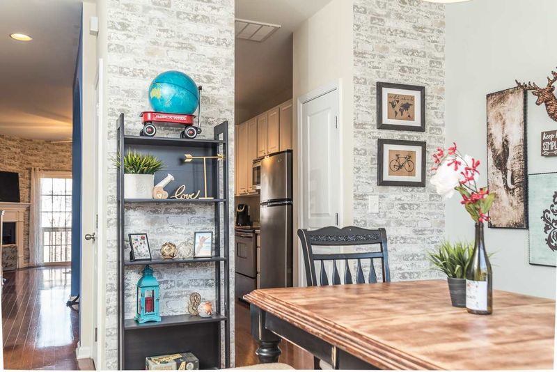 124 Cedar Elm Rd, Durham, NC 27713