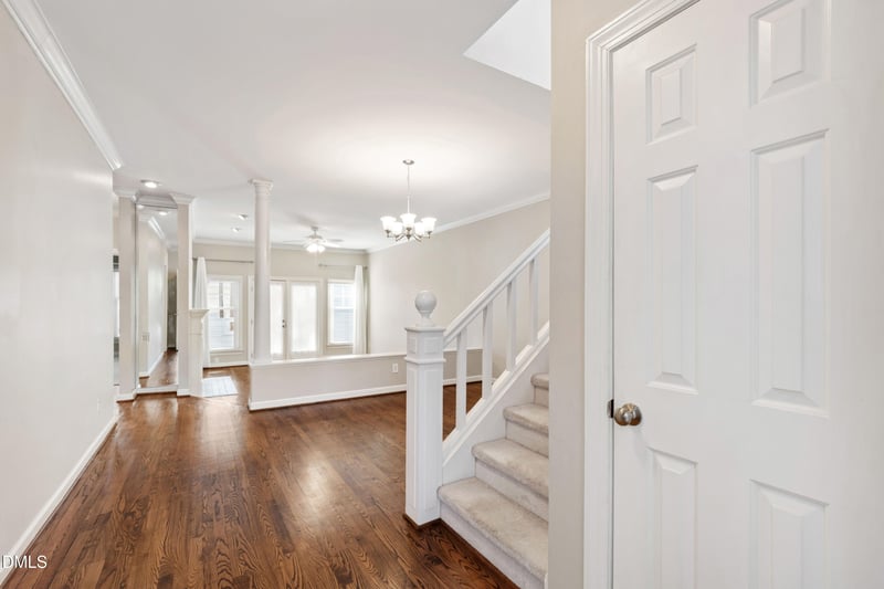 124 Chattel Close, Cary, NC 27518