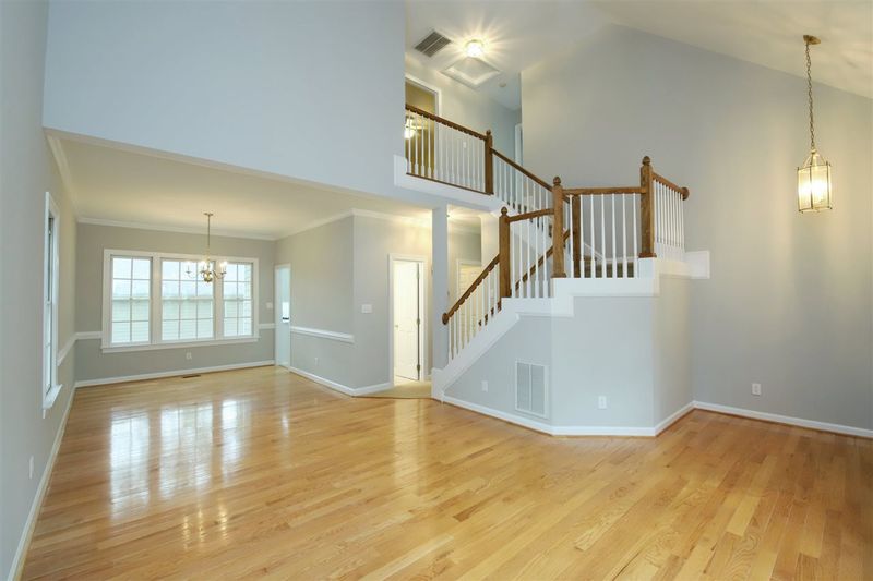 124 Chimney Rise Dr, Cary, NC 27511