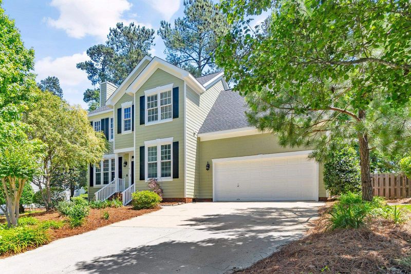 124 Cove Creek Dr, Cary, NC 27519