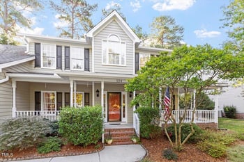 124 Covington Square Dr, Cary, NC 27513