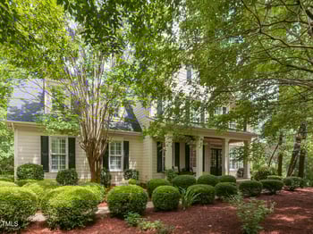124 Creekvista Dr, Holly Springs, NC 27540