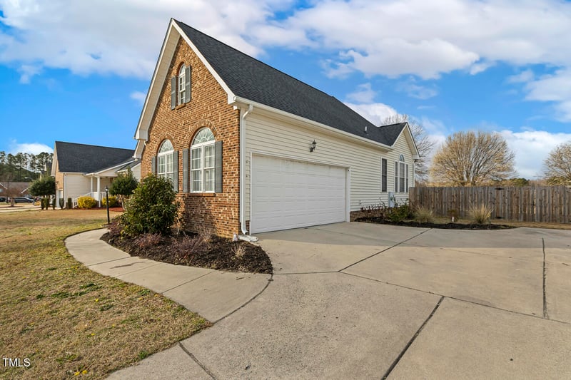 124 D'ango Cir, Angier, NC 27501