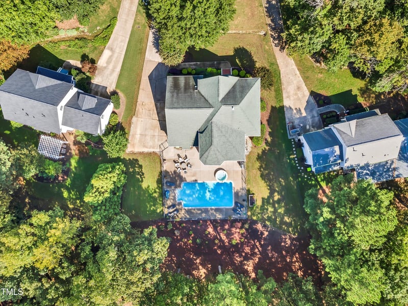 124 Dallavia Ct, Morrisville, NC 27560