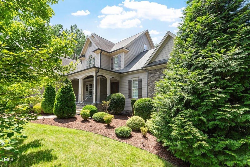 124 Dartmoor Ln, Raleigh, NC 27614