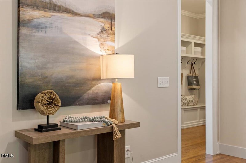 124 Dartmoor Ln, Raleigh, NC 27614