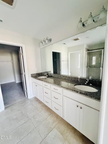 124 Dimmer Garden Ln, Garner, NC 27529
