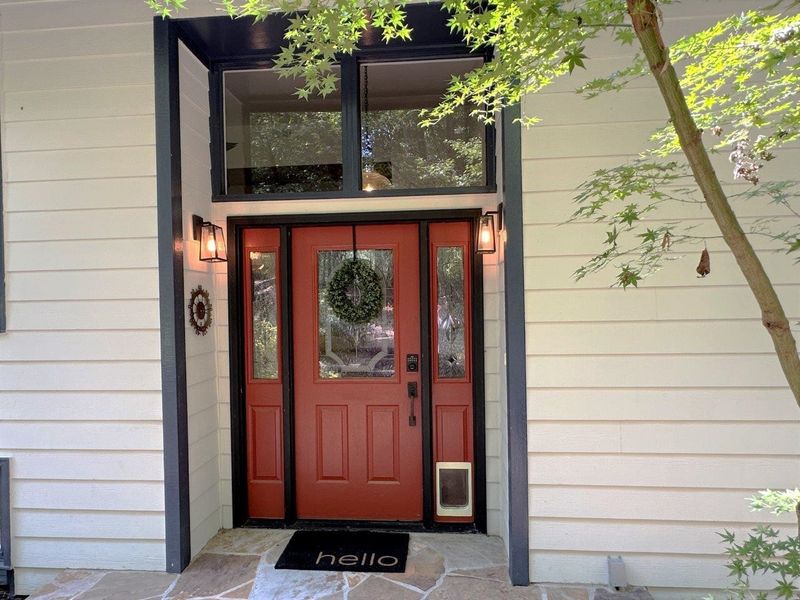 124 Dixie Dr, Chapel Hill, NC 27514