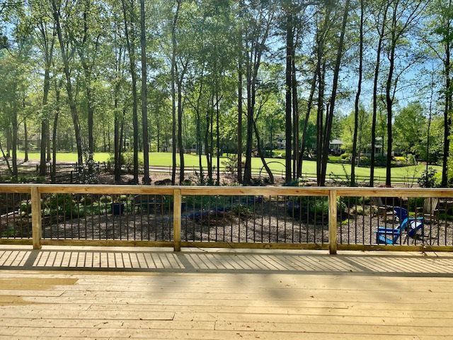 124 Donegal Dr, Chapel Hill, NC 27517