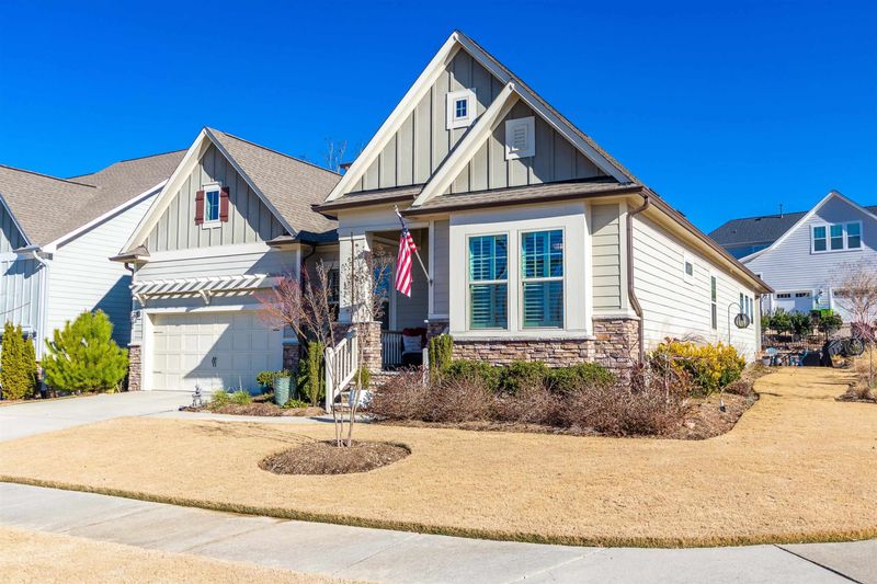 124 Eagle Springs Ct, Holly Springs, NC 27540