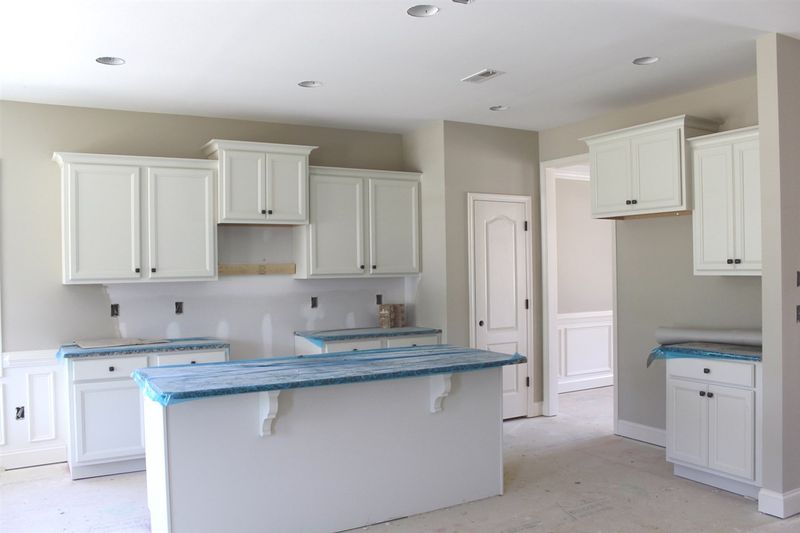 124 Fairview St, Clayton, NC 27520