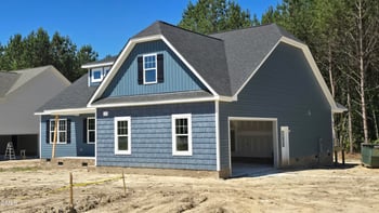 124 Freedom Ridge Dr, Smithfield, NC 27577