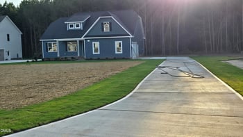 124 Freedom Ridge Dr, Smithfield, NC 27577