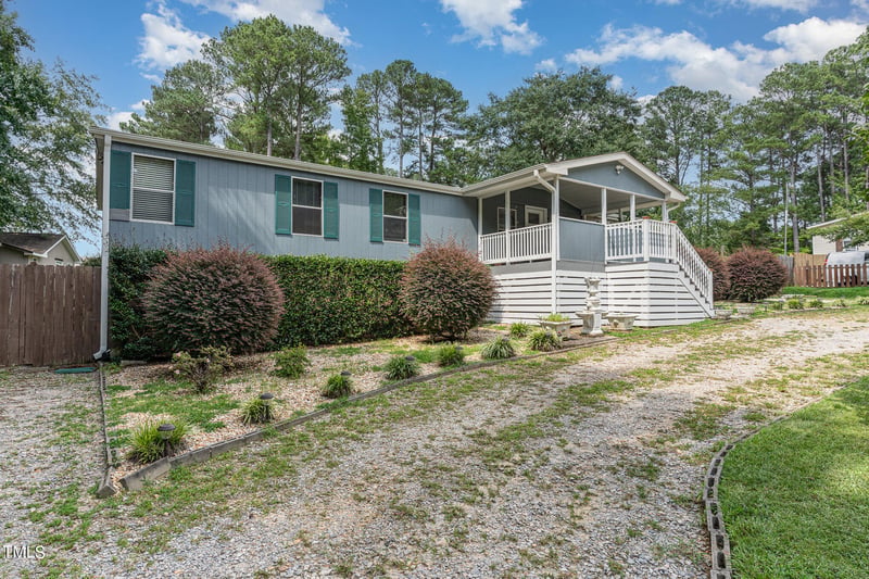 124 Glenn St, Clayton, NC 27520