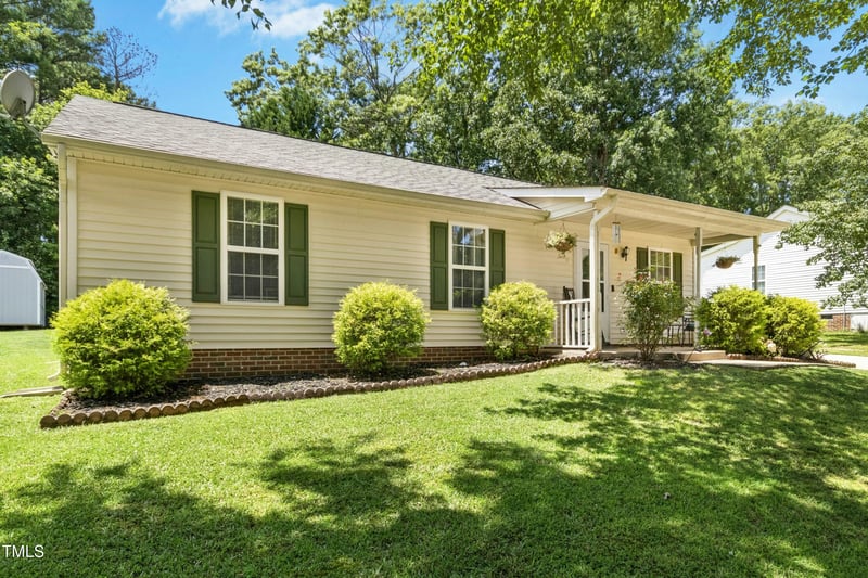 124 Holly Mountain Rd, Holly Springs, NC 27540
