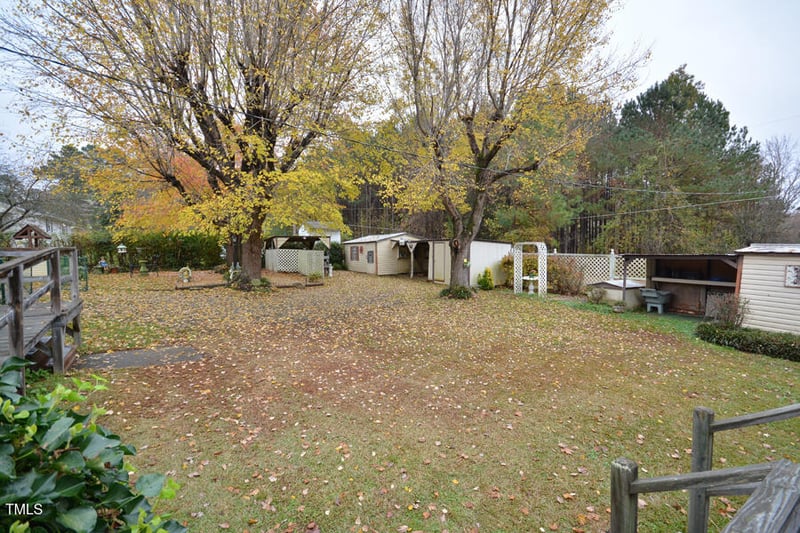 124 Jack Bennett Rd, Chapel Hill, NC 27517