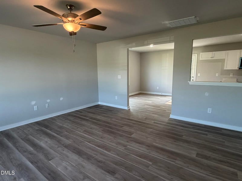 124 Jacobs Ridge Dr, Four Oaks, NC 27524