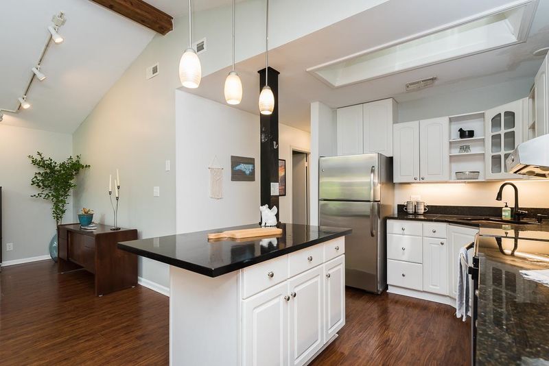 124 Justice St, Chapel Hill, NC 27516