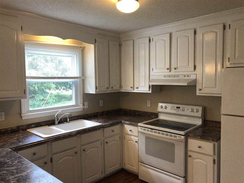 124 Kay Ln, Angier, NC 27501