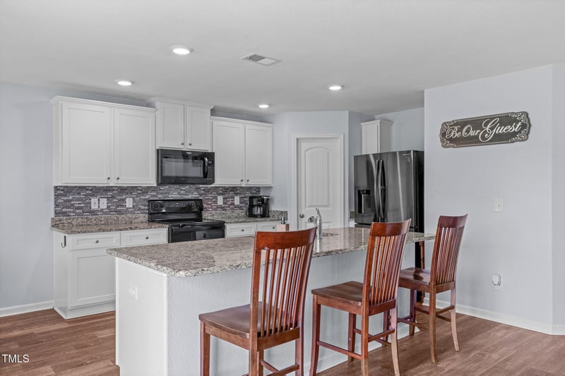 124 Lahinch Dr, Fuquay Varina, NC 27526