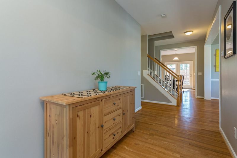 124 Mckenzie Meadow Ln, Apex, NC 27539