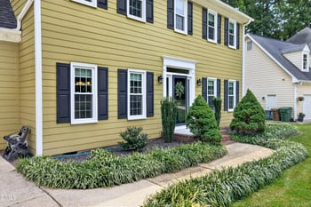 124 Merry Hill Dr, Cary, NC 27518