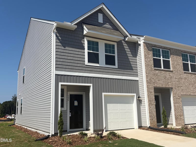 124 S Meyers Ct, Clayton, NC 27520