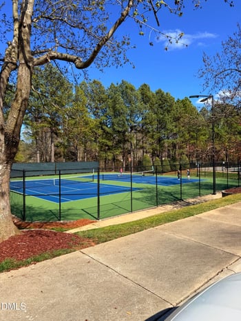 124 Mickleson Ridge Dr, Raleigh, NC 27603