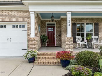 124 Moss Creek Pl, Fuquay Varina, NC 27526