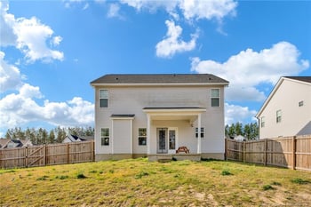 124 Nairn St, Fayetteville, NC 28311