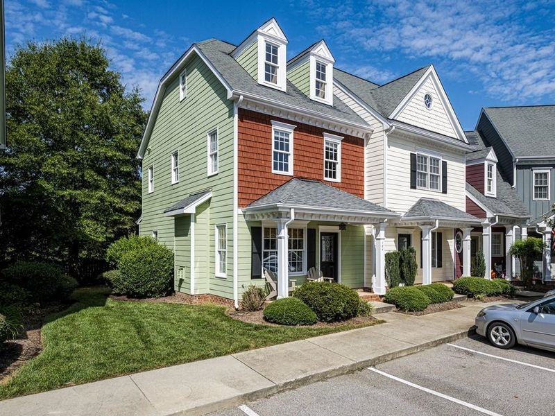 124 Old Grove Ln, Apex, NC 27502
