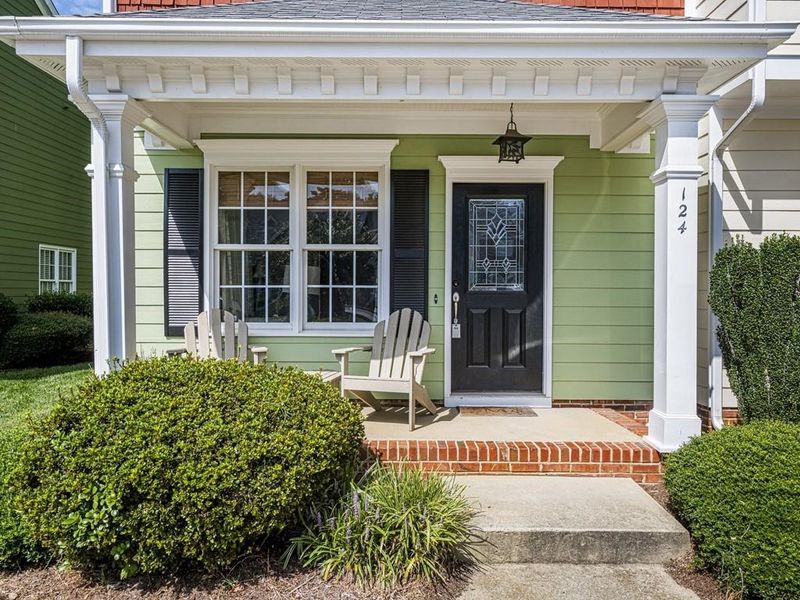124 Old Grove Ln, Apex, NC 27502