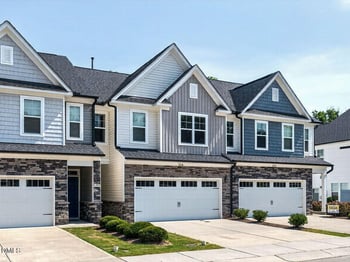 124 Orvis Dr, Holly Springs, NC 27540