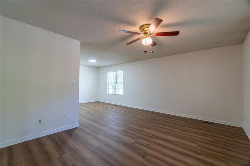 124 Pelham St, Haw River, NC 27258