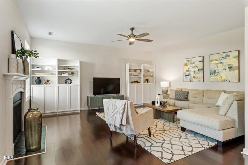 124 Rosebud Ln, Durham, NC 27704
