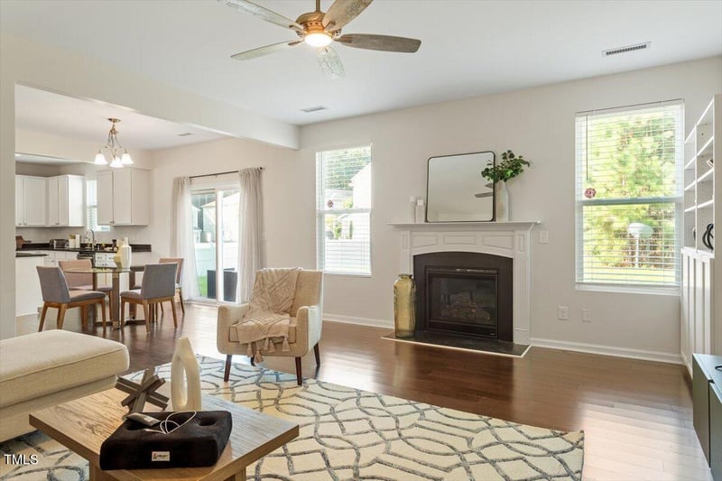 124 Rosebud Ln, Durham, NC 27704