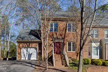 124 Rosewall Ln, Cary, NC 27511