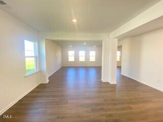 124 Seagraves Creek Ln, Holly Springs, NC 27540