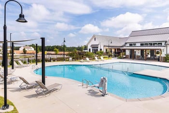 124 Seagraves Creek Ln, Holly Springs, NC 27540