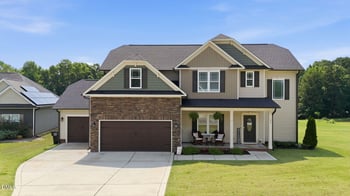 124 Shady Oaks Dr, Benson, NC 27504