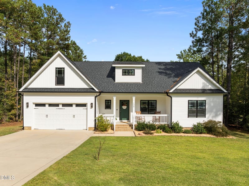 124 Shagbark Ln, Zebulon, NC 27597