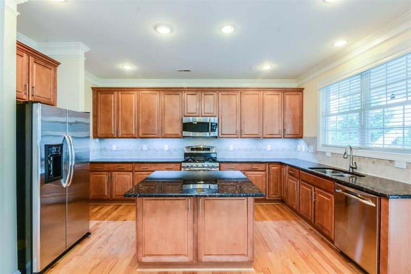 124 Silver Bluff St, Holly Springs, NC 27540