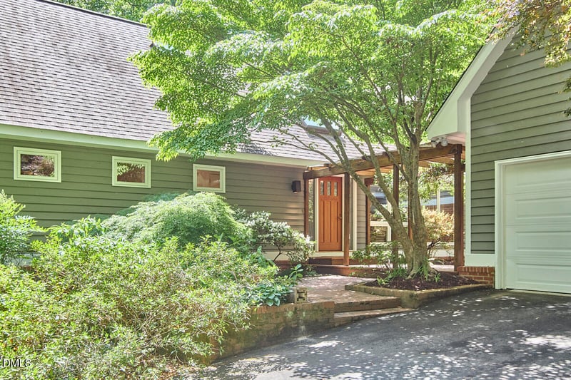 124 Steeplechase Rd, Chapel Hill, NC 27514