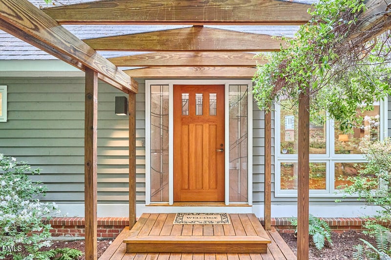124 Steeplechase Rd, Chapel Hill, NC 27514
