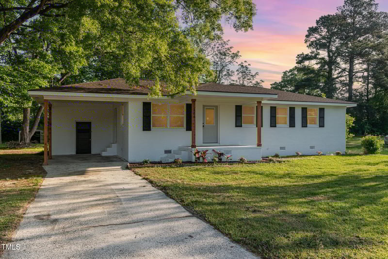 124 Strickland Dr, Smithfield, NC 27577