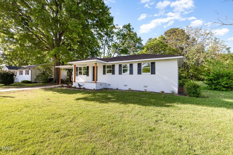 124 Strickland Dr, Smithfield, NC 27577