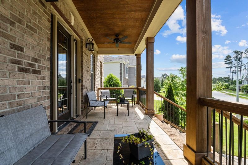 124 Sutton Springs Dr, Garner, NC 27529